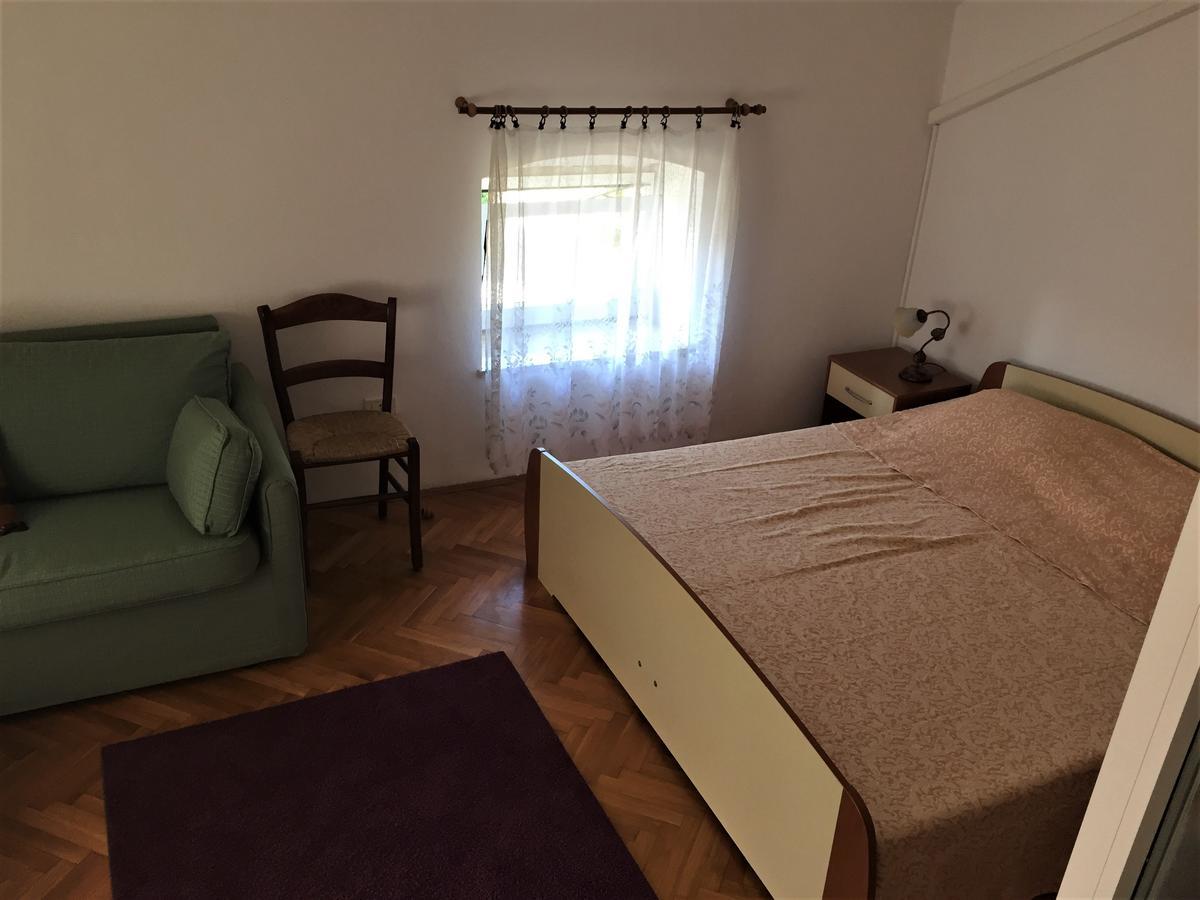 Tri Srca Apartments & Rooms Funtana Buitenkant foto